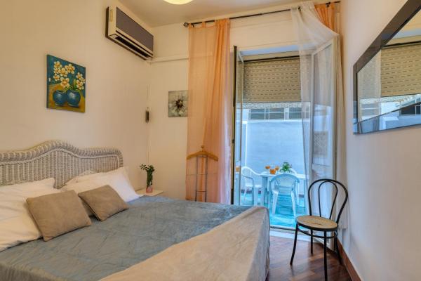 Izzhome Delightful - Cagliari