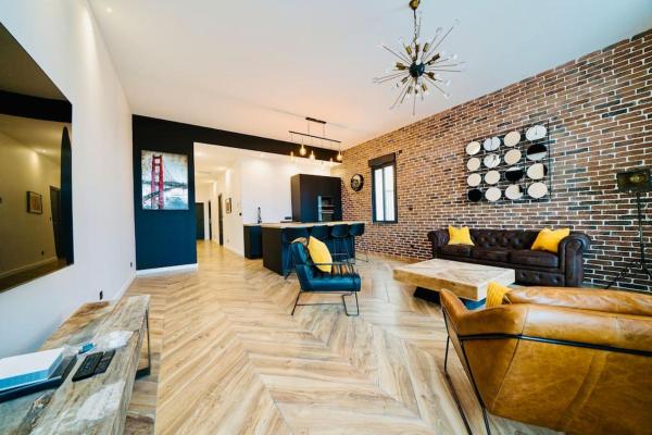 Na fotografii je vidět objekt Appartement d’exception en centre ville sur quai nacházející se ve městě Sète.