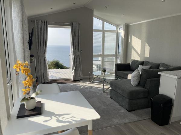 Sea Breeze Lodge - Aberaeron