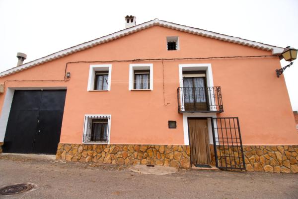 På billedet ses objektet Casa Rural El Hidalgo Valdecolmenas de Arriba beliggende i byen Valdecolmenas de Arriba.
