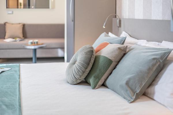 Φωτογραφία 7: Romagna Suite Hotel