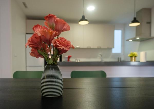 Foto 6: Clean & Very Comfortable Apartment