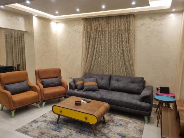 Nella foto è visibile l'oggetto Modern apartment situato nella città di Il Cairo.