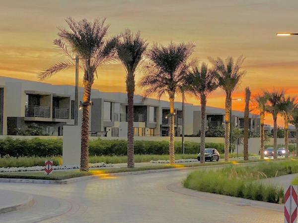 På billedet ses objektet Dubai Hills Bespoke 4 Bedroom Villa beliggende i byen Dubai.