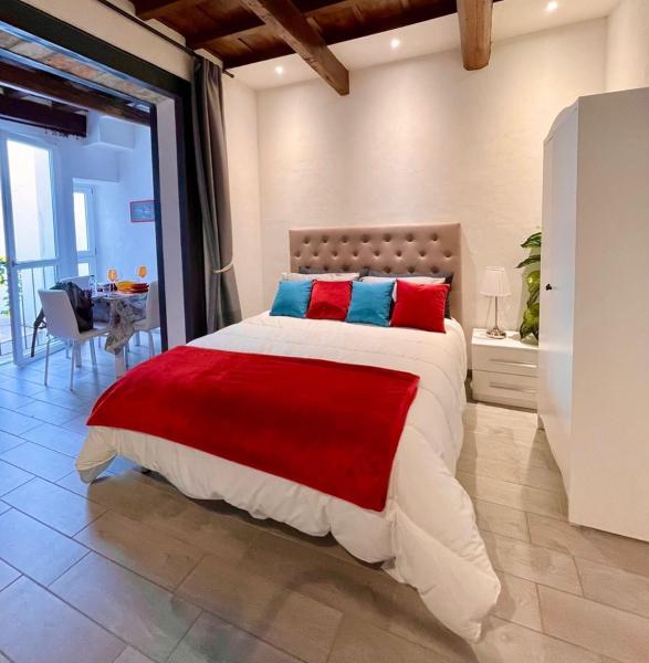 Roberto's Apartment. Firenze Piazza Santa Croce., Florencia