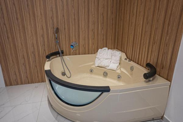 סוויטות לב הגולן - Golan center suite, Mas'ade