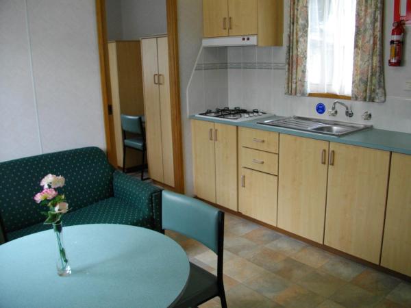 The photo shows the Prom Central Caravan Park located in the city of Mount Best.