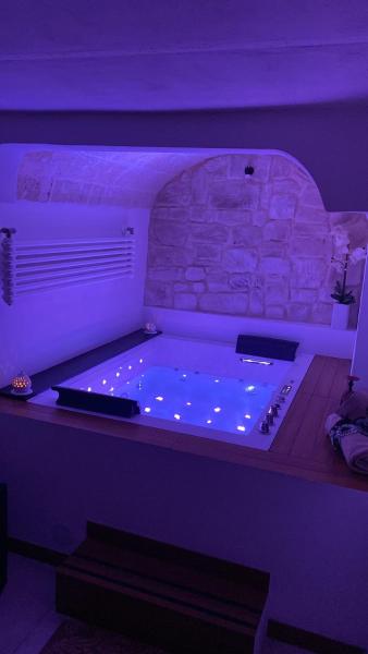 Auf dem Foto ist das Objekt Handy Suite Idromassaggio in der Stadt Brindisi zu sehen.