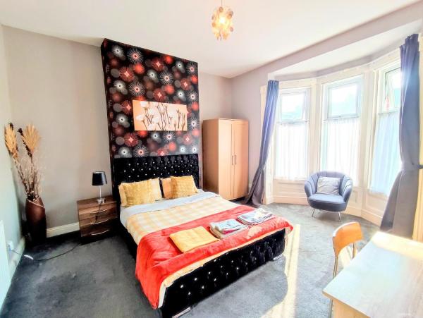 La photo montre l'objet Delightful Central, Seaside Apartment-with free parking situé dans la ville de South Shields.