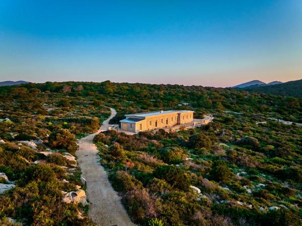Στη φωτογραφία φαίνεται το αντικείμενο Rifugio di Mare που βρίσκεται στην πόλη Isola Foradada.