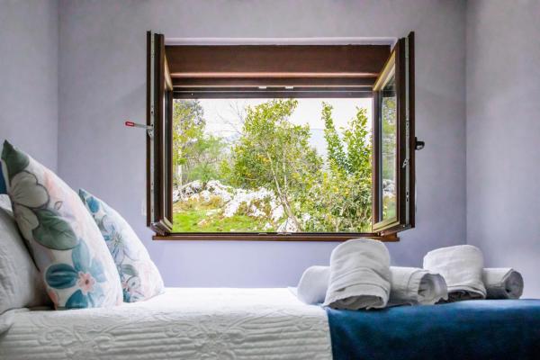 Na fotografii je vidět objekt Casa de campo en Llanes para 8 personas nacházející se ve městě Soberrón.