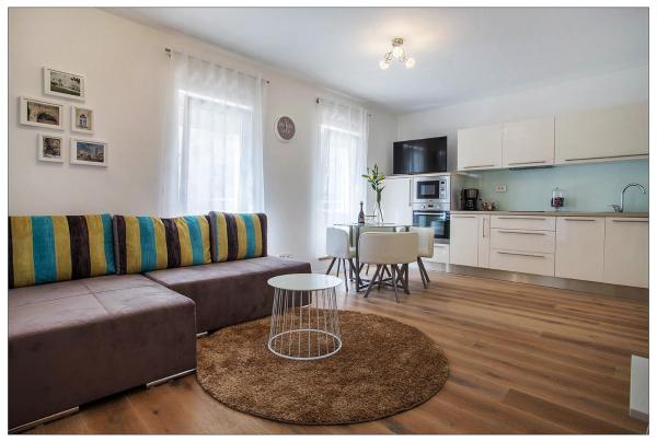 AMALIJA APARTMENT, Сплит