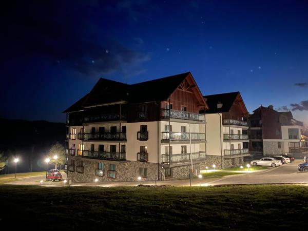 A la foto es mostra l'objecte Apartamenty Trimont nad Jeziorem Czorsztyńskim situat a la ciutat de Kluszkowce.