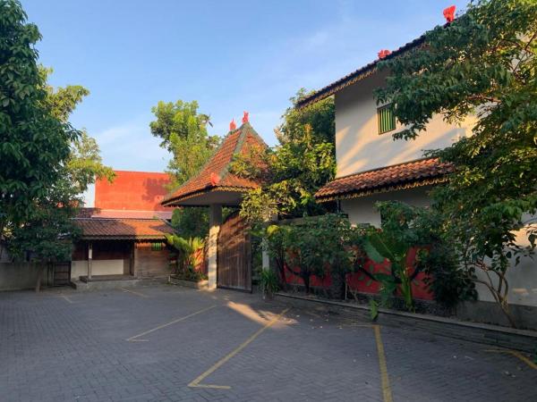 Sonosewu Guesthouse Syariah, Джокьякарта