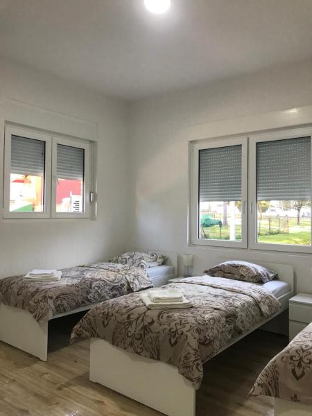 A la foto es mostra l'objecte Soba Milojkovic situat a la ciutat de Golubac.
