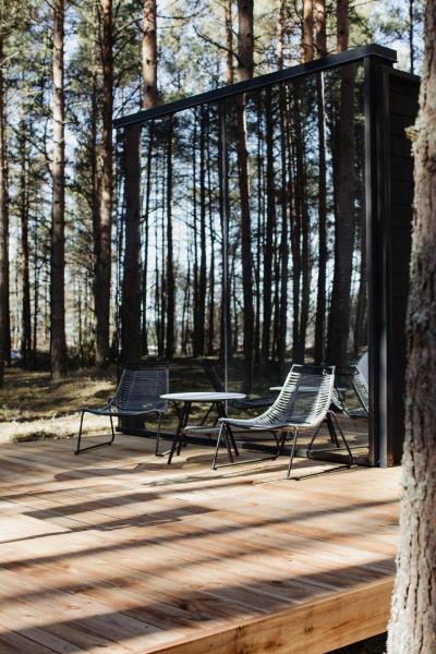 Stay ÖÖD Laheranna Sära -With Sauna - Estonia