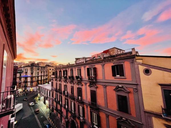 Na zdjęciu widoczny jest obiekt Vertical Naples&dreams catcher położony w mieście Neapol.