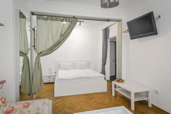 Na fotografii je vidět objekt Floral Studio Retreat in Sofia City Center by Flat Mаnager nacházející se ve městě Sofie.