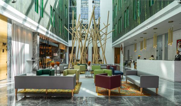 Na fotografii je vidět objekt Al Khoory Courtyard Hotel nacházející se ve městě Dubaj.