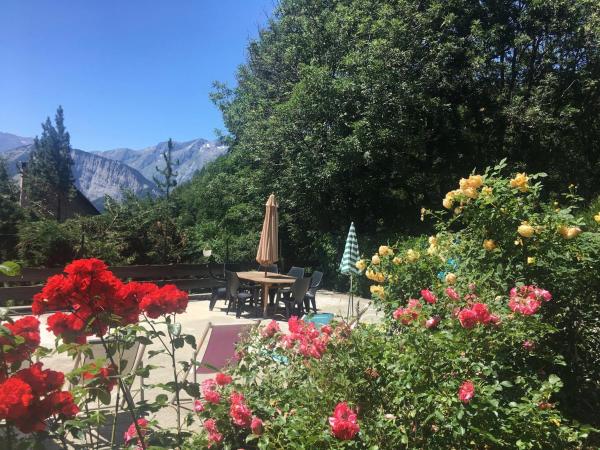 A la foto es mostra l'objecte Chalet Martine situat a la ciutat de La Garde.