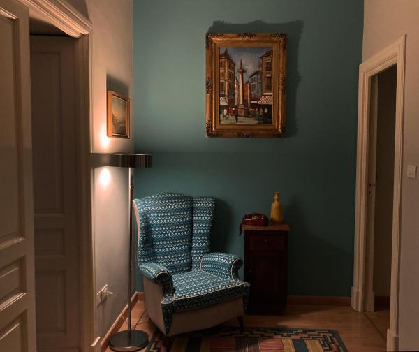 A la foto es mostra l'objecte TABULA Platino HOUSE situat a la ciutat de Catània.