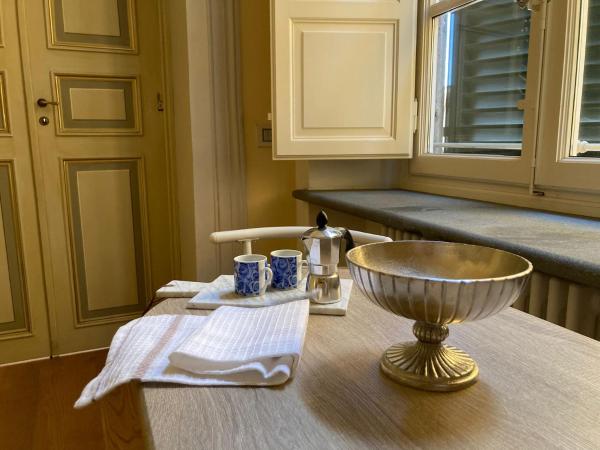 På billedet ses objektet Puccini's Home, elegant apartment in Piazza Puccini beliggende i byen Lucca.