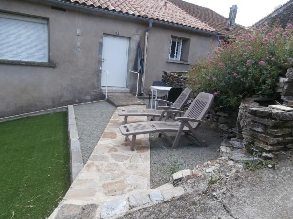 A la foto es mostra l'objecte Maison TONY situat a la ciutat de Colombières-sur-Orb.