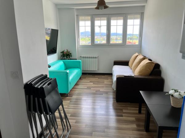 Apartamento Tranquilo Con Parking - Solares