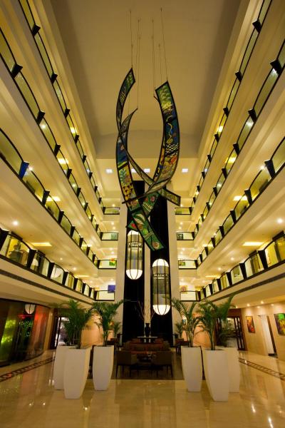A la foto es mostra l'objecte Lemon Tree Hotel, Indore situat a la ciutat de Indore.
