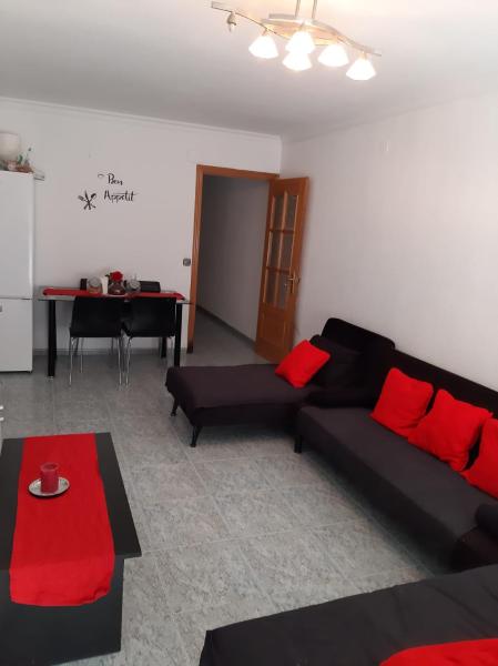 habitación pequeña en piso compartido con 2 adultos, Walencja