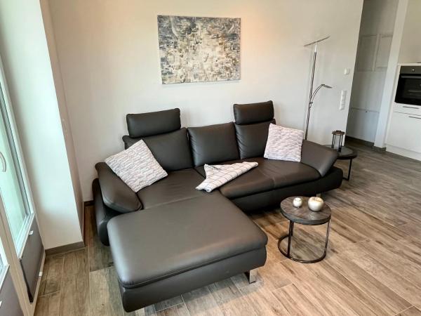 På billedet ses objektet Apartment Sonnenschein, Am Alten Deich 4-6, Whg 1 13 beliggende i byen Dangast.