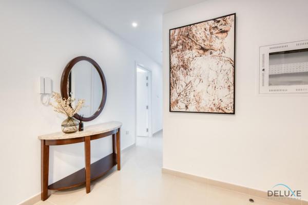 Foto 9: Fancy 2BR at Hayat Boulevard 2A Town Square By Deluxe Holiday Home