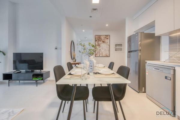 Foto 2: Fancy 2BR at Hayat Boulevard 2A Town Square By Deluxe Holiday Home