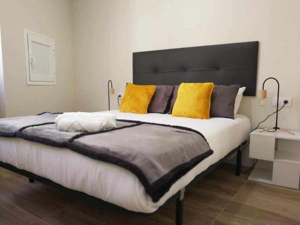 Na fotografii je vidět objekt KubiK APARTAMENTOS K2 nacházející se ve městě Cáceres.