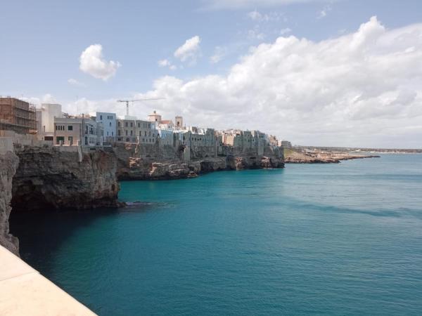 A la foto es mostra l'objecte Casa vacanze Iremía situat a la ciutat de Polignano a Mare.