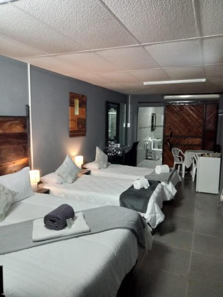Nella foto è visibile l'oggetto Ay Jay's Guesthouse situato nella città di Bloemfontein.