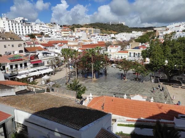 Na zdjęciu widoczny jest obiekt PEDRO SAMORA położony w mieście Albufeira.