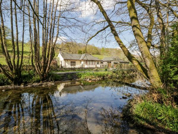 På billedet ses objektet Riverside beliggende i byen Coniston.