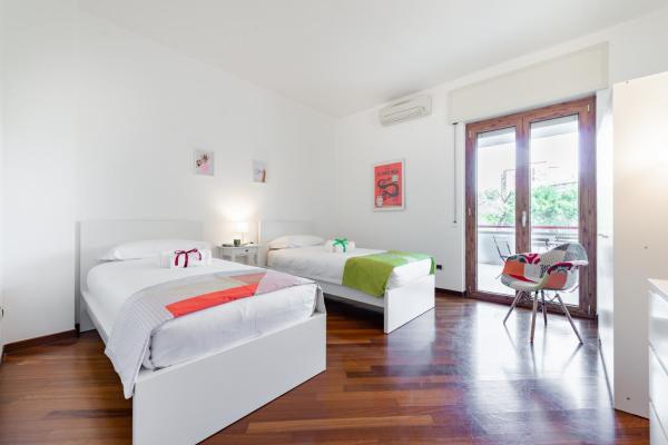A la foto es mostra l'objecte Roomy Apartment with terrace & parking situat a la ciutat de Bari.