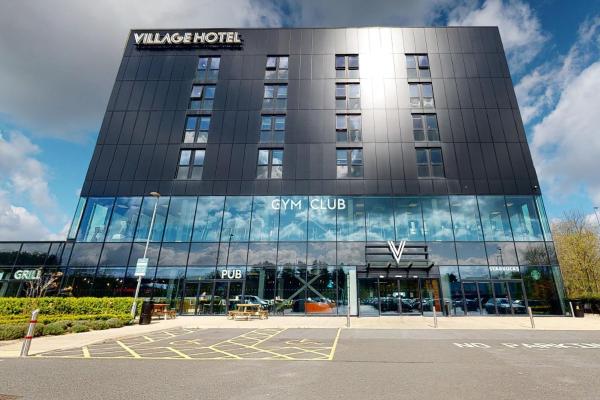 A la foto es mostra l'objecte Village Hotel Portsmouth situat a la ciutat de Cosham.