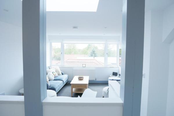 Bilde 6: Sunset View, 2 bedrooms in the heart of Holt with parking