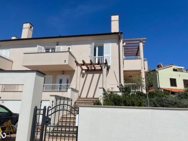 Four Bedroom Beach House Amaya Medulin - Ližnjan