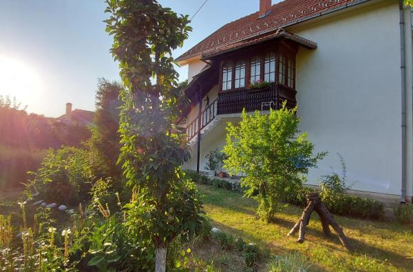 Seosko Turističko Domaćinstvo Badrkić - Donji Milanovac