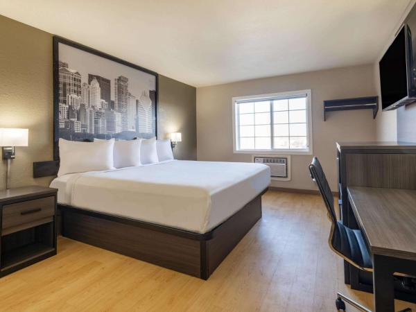 Foto 8: Super 8 by Wyndham Clinton