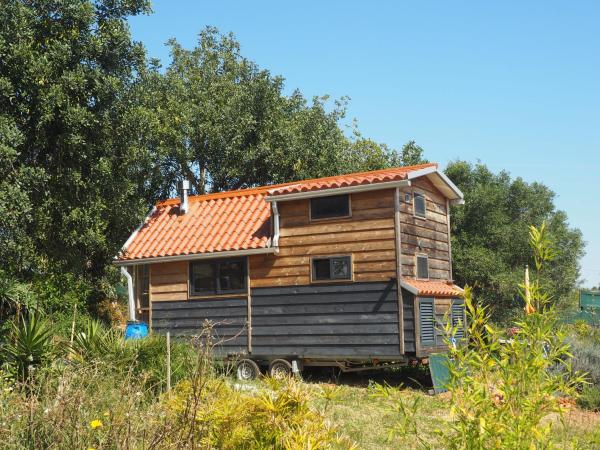 På bildet vises objektet eco stay in nature som ligger i byen Malhão.