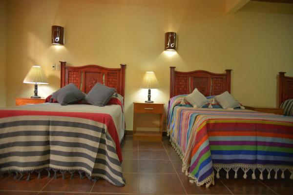 Oyo Hotel Castillo Santa Cecilia - Tapalpa