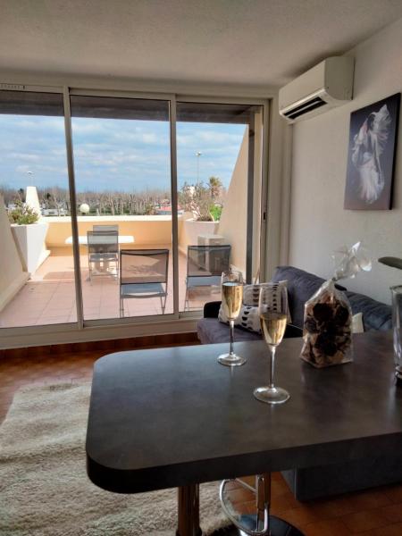 A la foto es mostra l'objecte Naturisme appartement heliopolis face à la plage avec vue mer situat a la ciutat de Cap d'Agde.