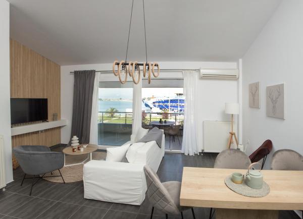A la foto es mostra l'objecte Sea View situat a la ciutat de Keramotí.