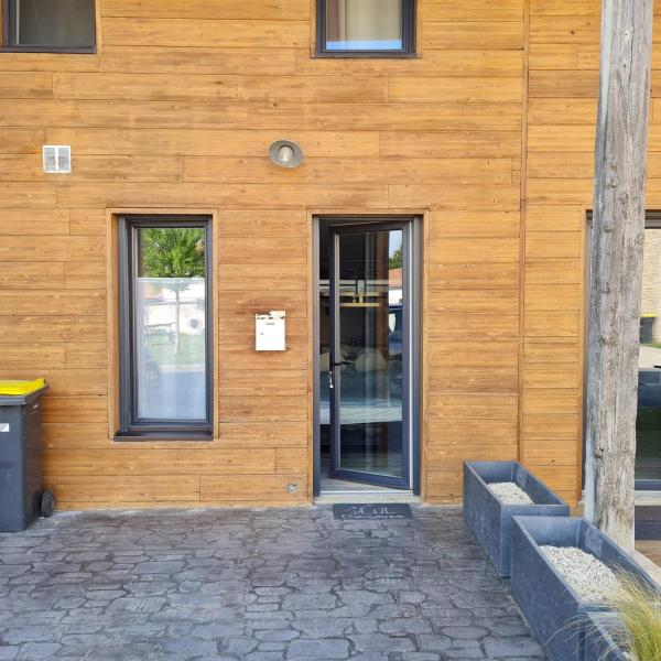 Kuvassa näkyy kohde Studio 35m2 dans joli village proche mer, joka sijaitsee kaupungissa Ballon.