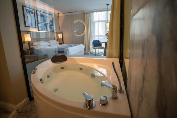 Kuvassa näkyy kohde Prime Al Corniche Hotel, joka sijaitsee kaupungissa Ash Shati.